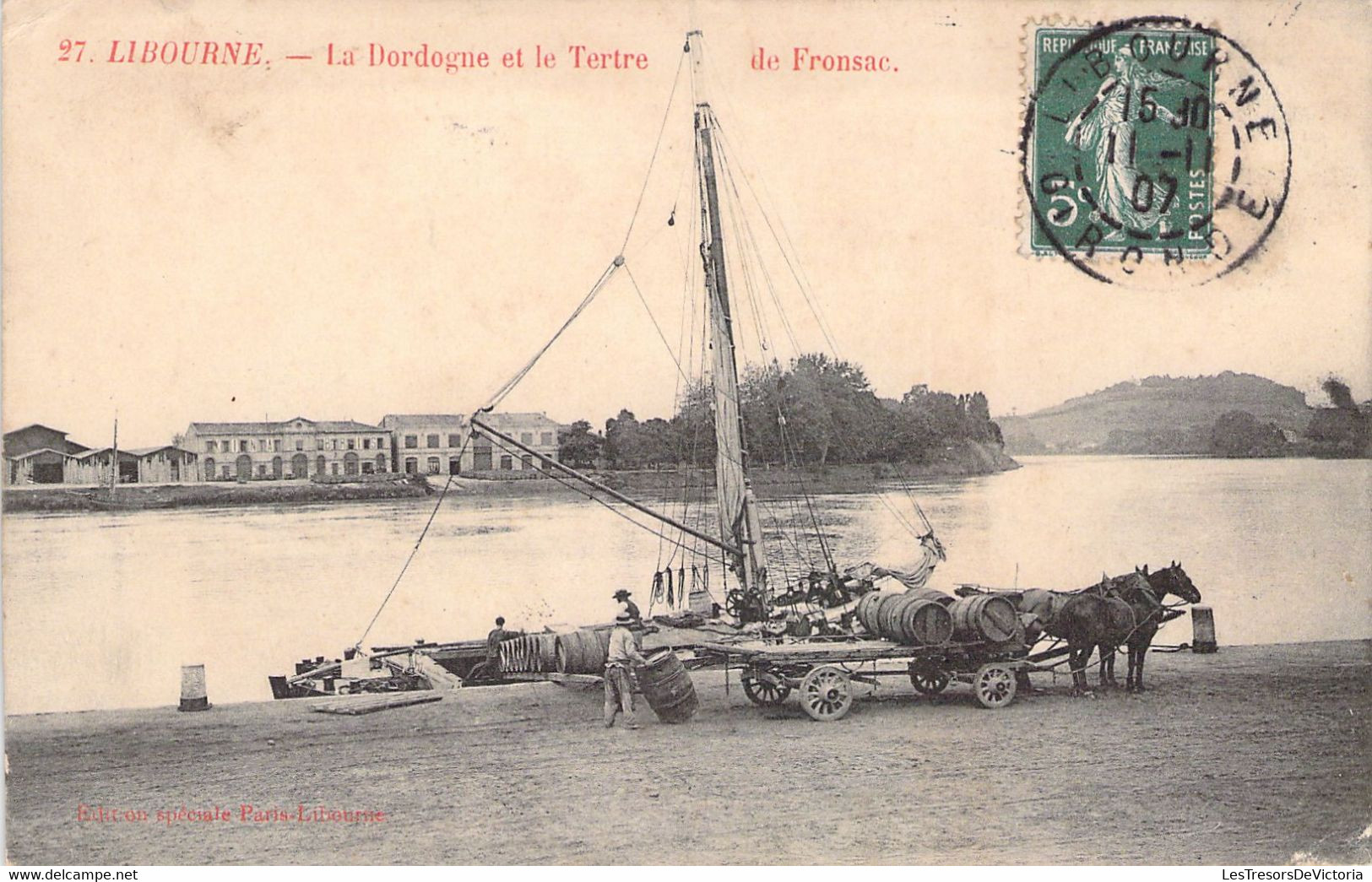 CPA - FRANCE - 33 - LIBOURNE - La Dordogne Et Le Tertre De Fronsac - Tonneau - Libourne