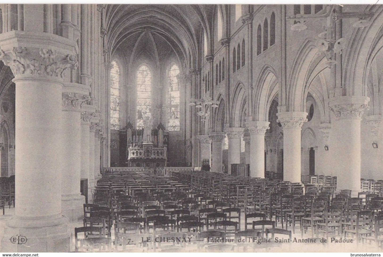 LE CHESNAY - Intérieur De L'Eglise Saint-Antoine De Padoue - Très Bon état - Le Chesnay