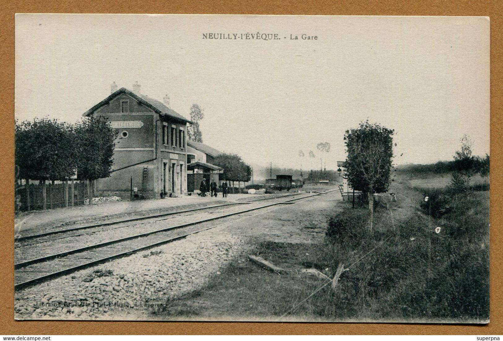 NEUILLY-L'EVEQUE (52) :  " LA GARE " - Neuilly L'Eveque