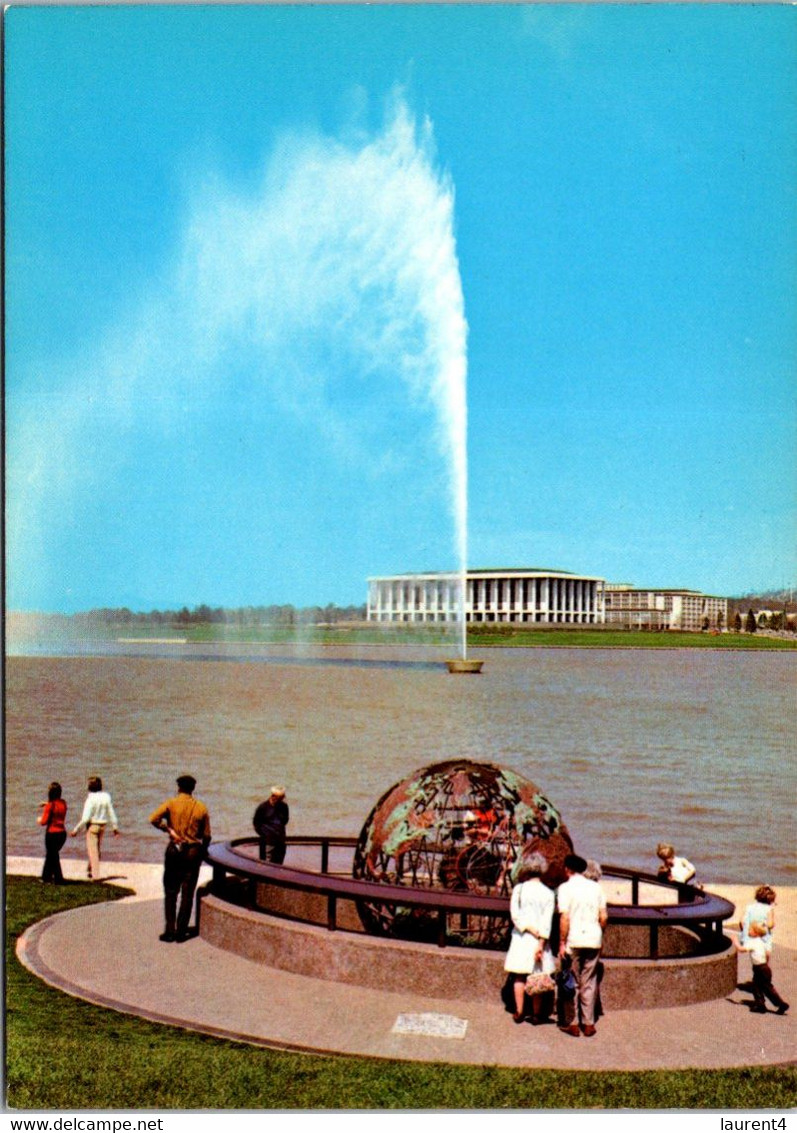 (2 N 10) Australia - ACT - Canberra - Captain Cook Water Spout (Jet) & National Library - Canberra (ACT)