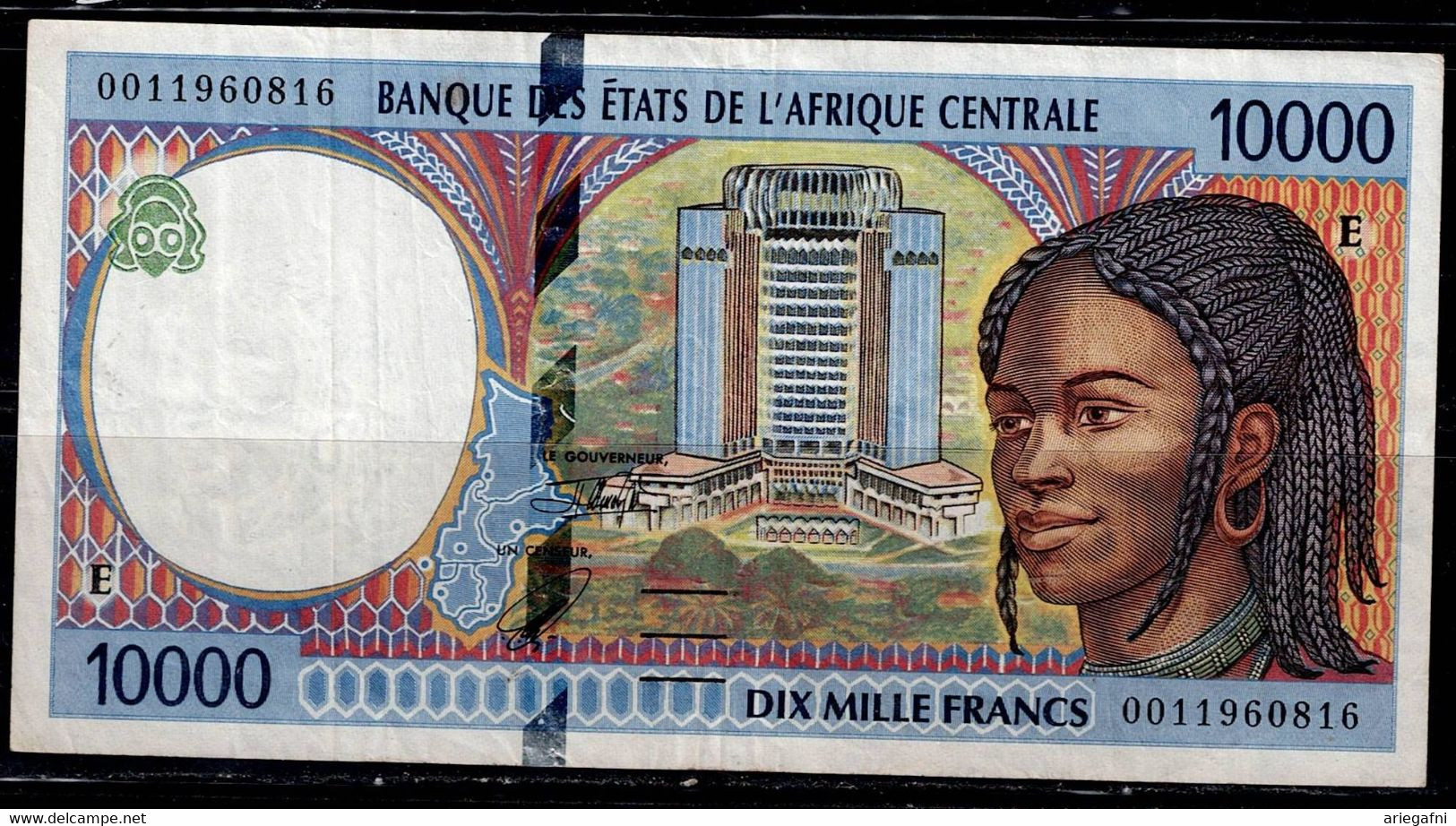 CENTRAL AFRICAN  1999 BANCNOTES 10000 FRANCS VF!! - Centrafricaine (République)