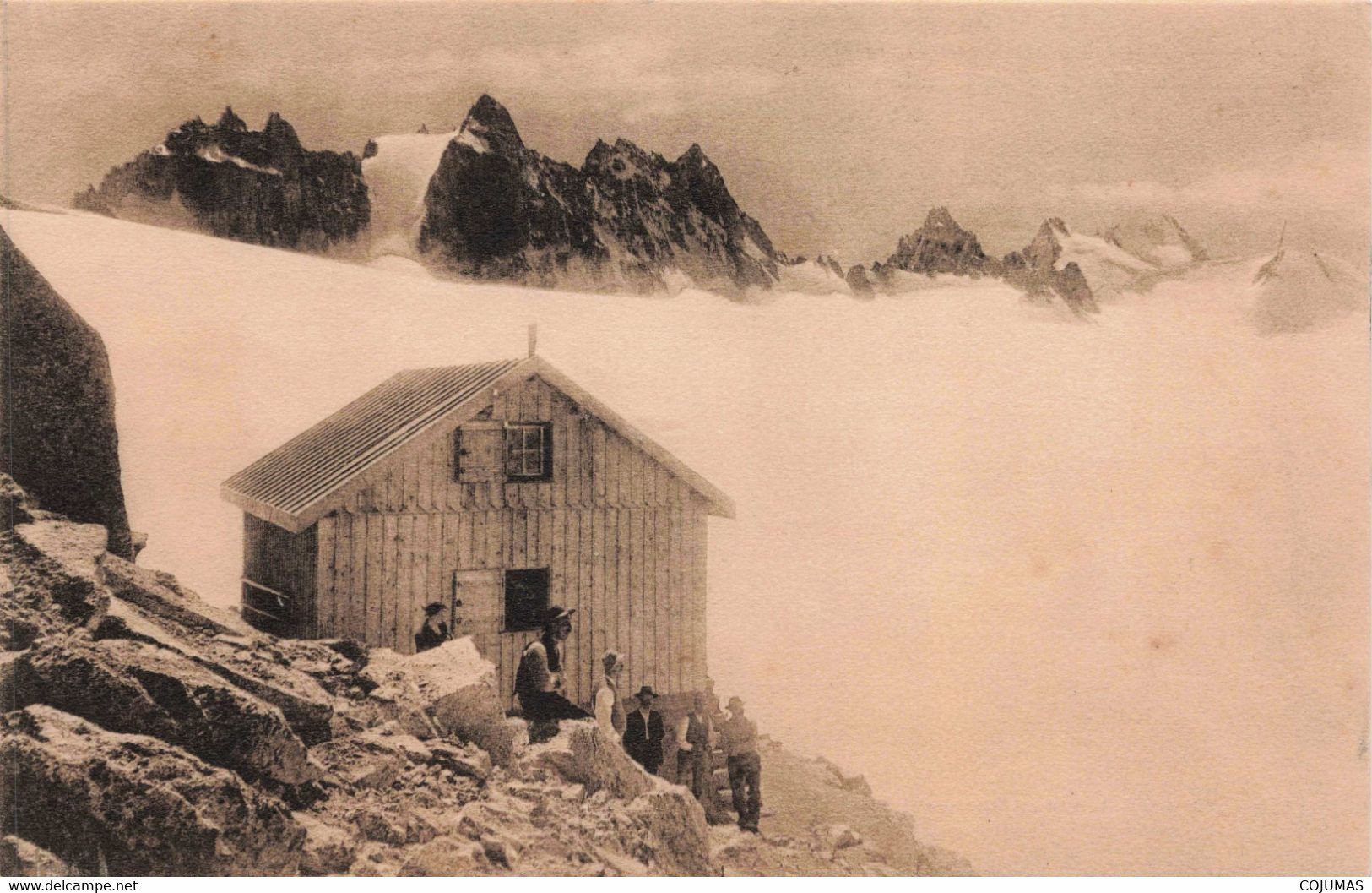 SUISSE - S05916 - La Cabane Jean Dupuis CAS - Le Plateau Du Trient Et Les Aiguilles Dorées - L1 - Trient