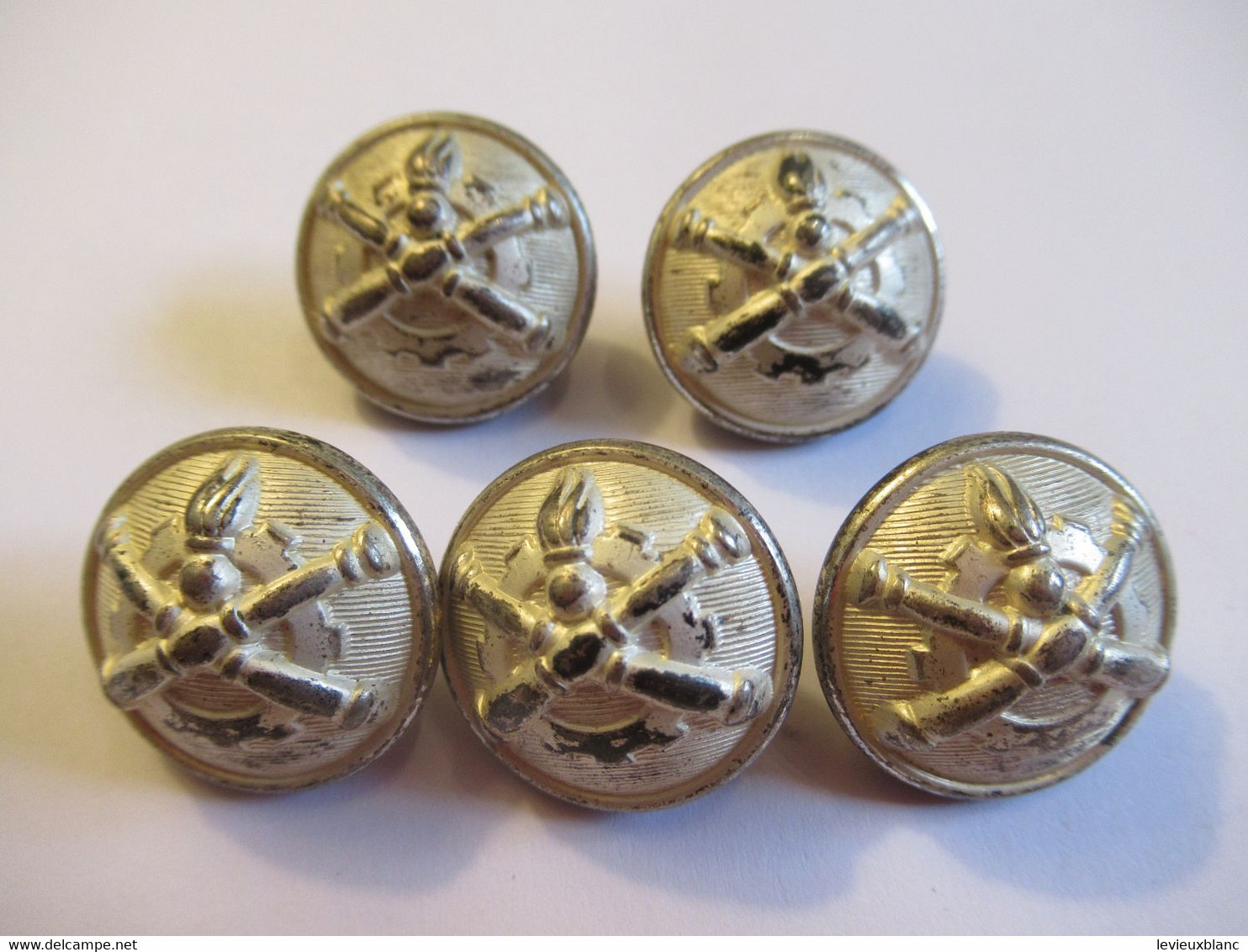 5 Boutons Anciens Bombés/Militaria/Artillerie Argenté/Fabricant Grenade & Ancre/2 Cm/Vers Mi-xxéme               BOUT182 - Boutons