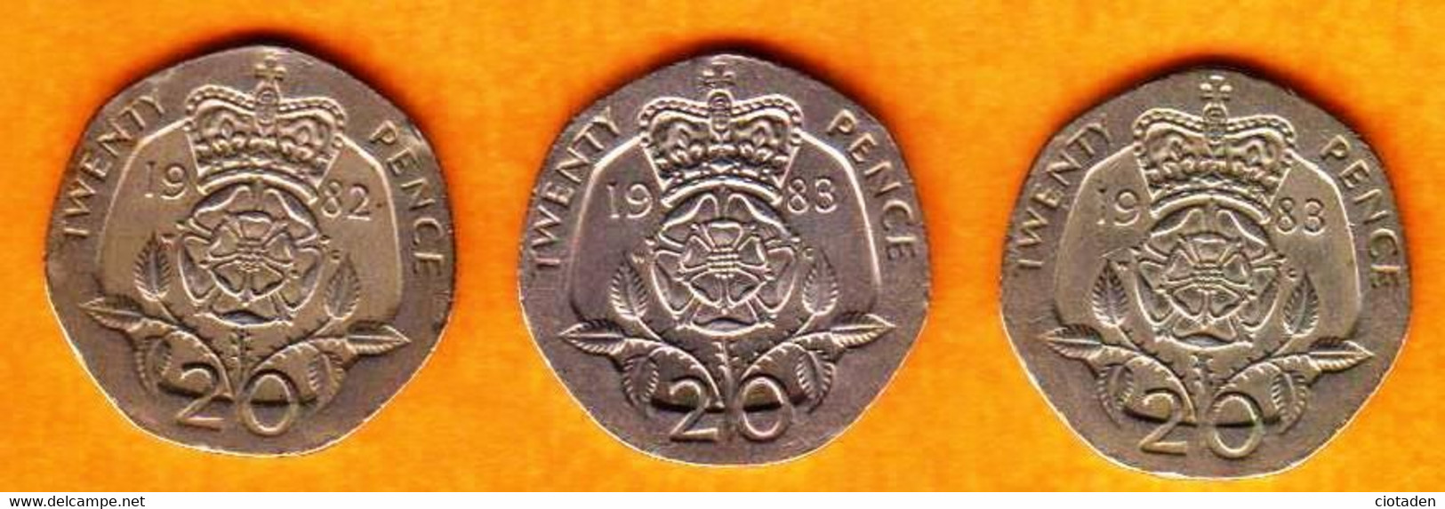 GB - 20 Pence  Elisabeth II  1982 & 1983  - ARGENT - 3 Exemplaires - 20 Pence