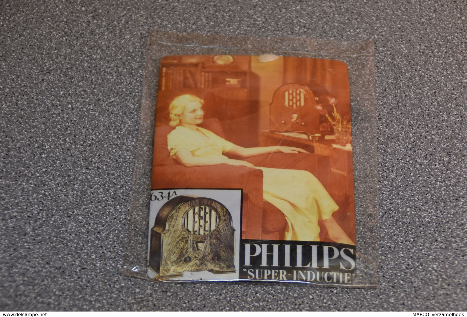 PHILIPS-radio Metalen Reclame Plaat 10,5cm X 15cm Pin Up - Altri & Non Classificati