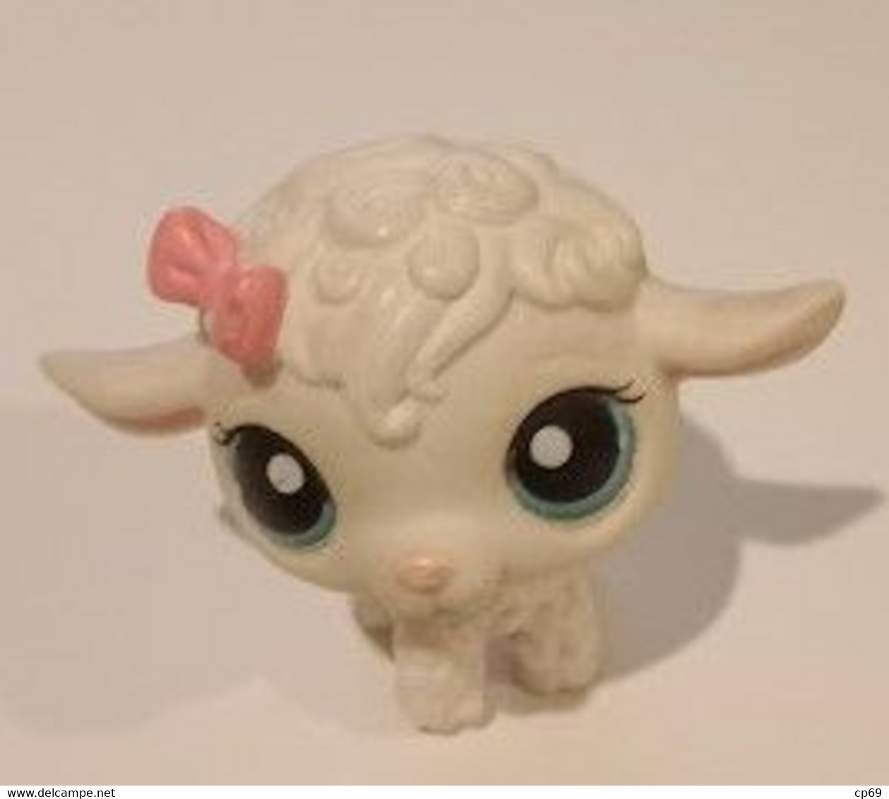 Figurine Hasbro China Chine Année ??? Mouton 羊 Sheep 양 Pecora Oveja Asie Asiatique En TB.Etat - Sonstige & Ohne Zuordnung