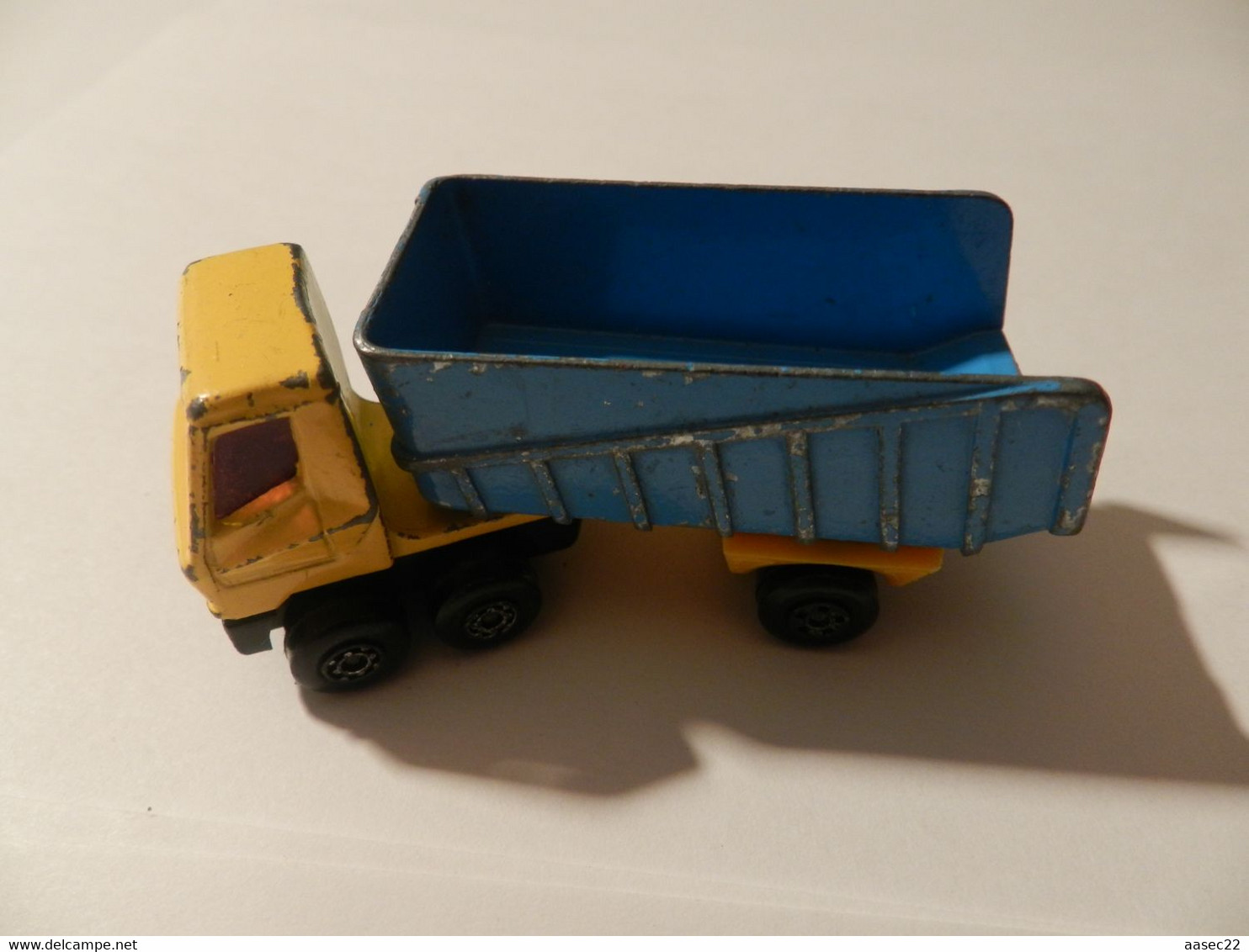 Matchbox   Articulated Truck  / 1973  ***  3548  *** - Matchbox (Lesney)