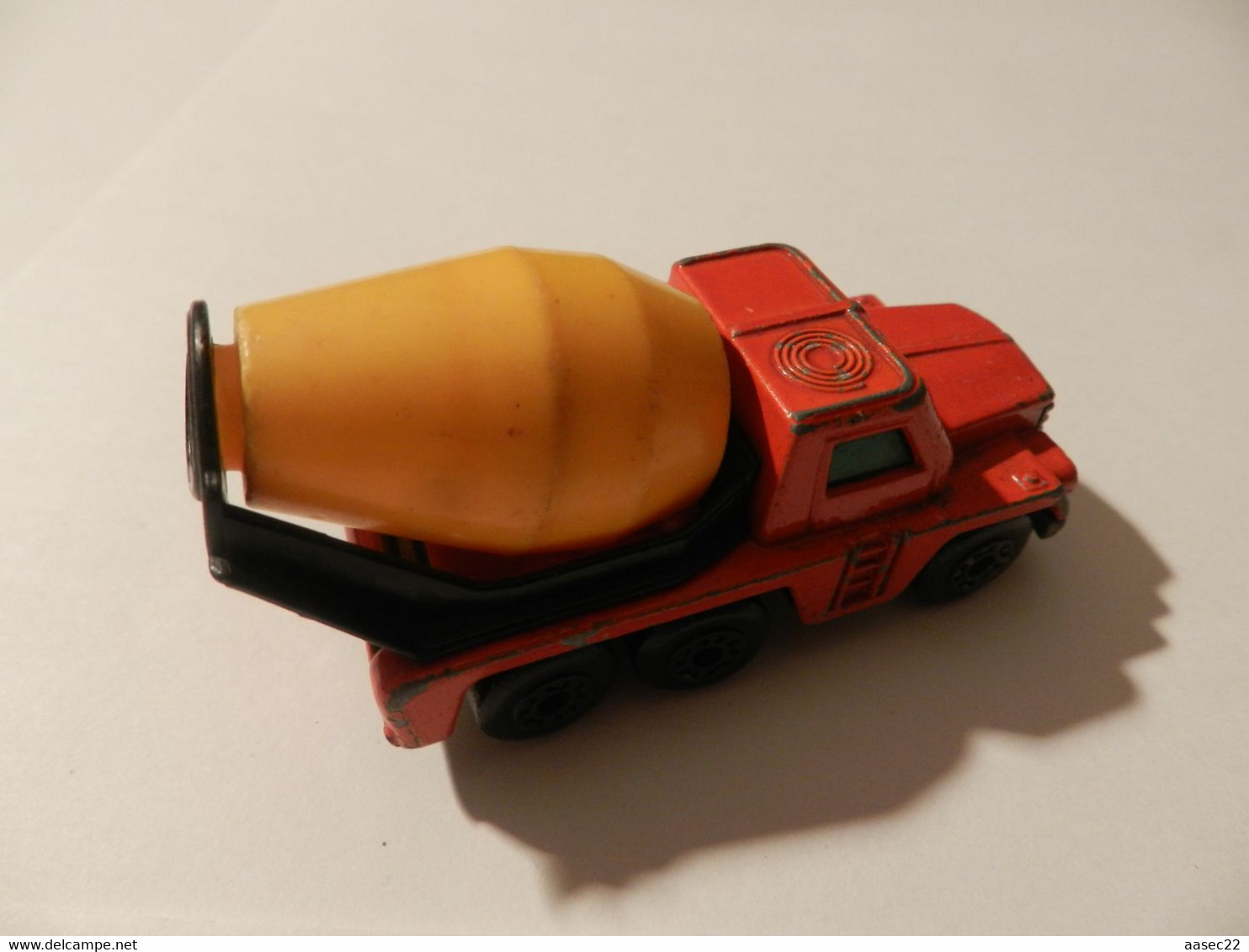 Matchbox   Cement Truck   / 1976   ***  4039  *** - Matchbox (Lesney)