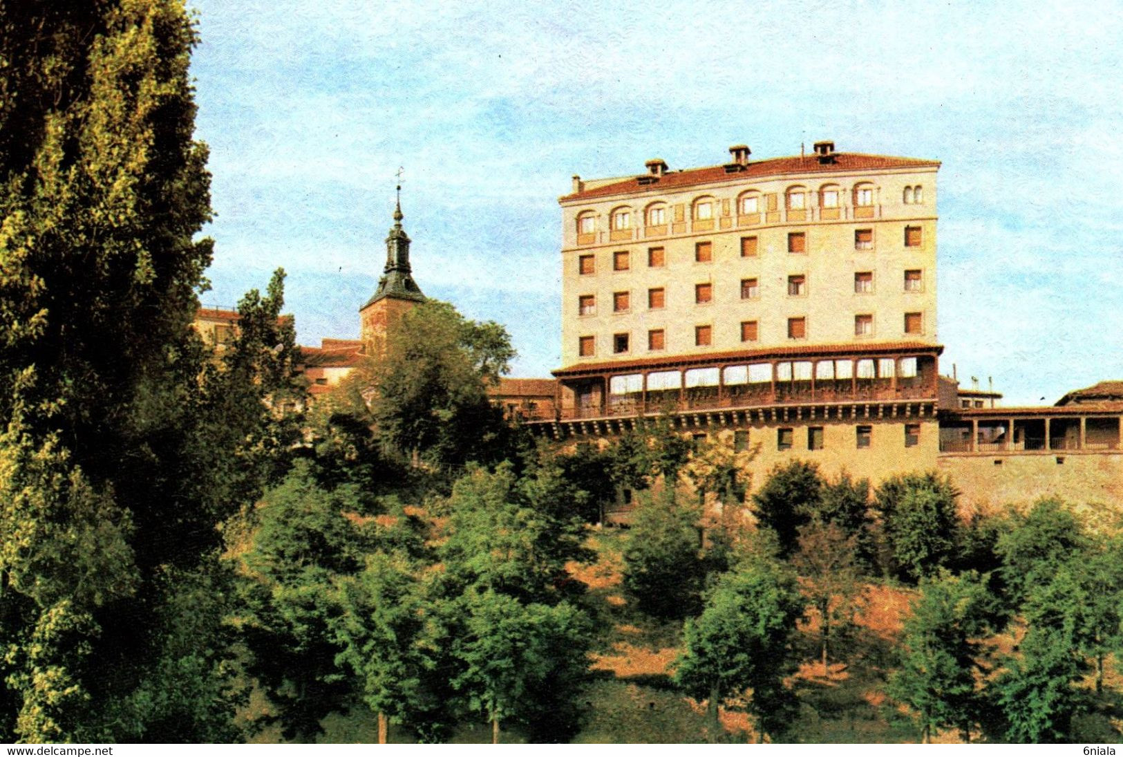 16116    HÔTEL   LAS SIRENAS   SEGOVIA   Vue Extérieure     Espagne  ( Recto Verso) - Hotels & Restaurants