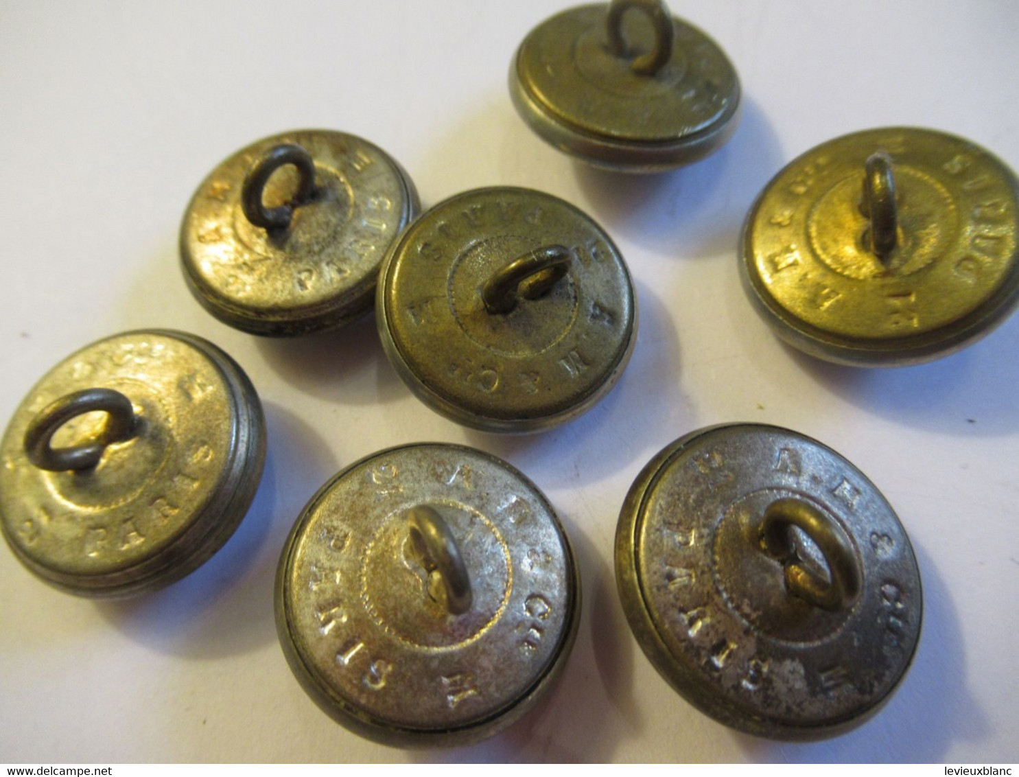 7 Boutons Bombés Anciens D'époque/OCTROI/ 2,1  Cm/Laiton Argenté/A M & Cie Paris /Début XXéme       BOUT188 - Buttons