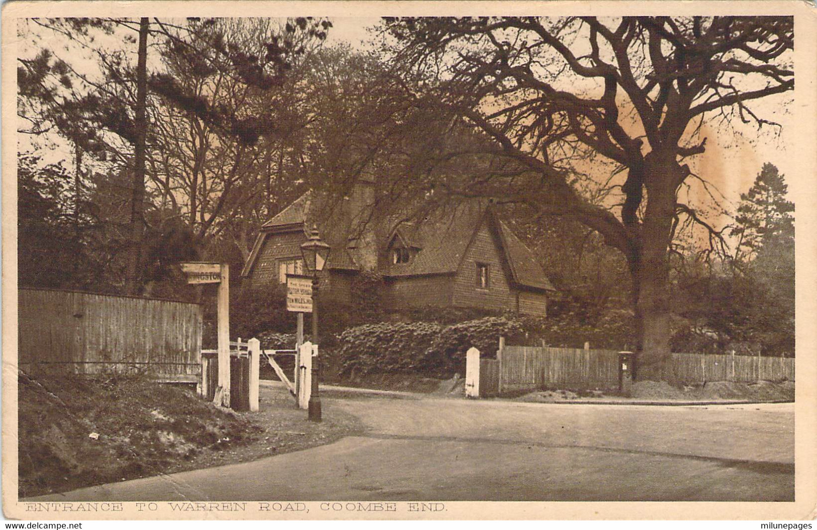 Angleterre UK Surrey Entrance To Warren Road , Coombe End - Surrey
