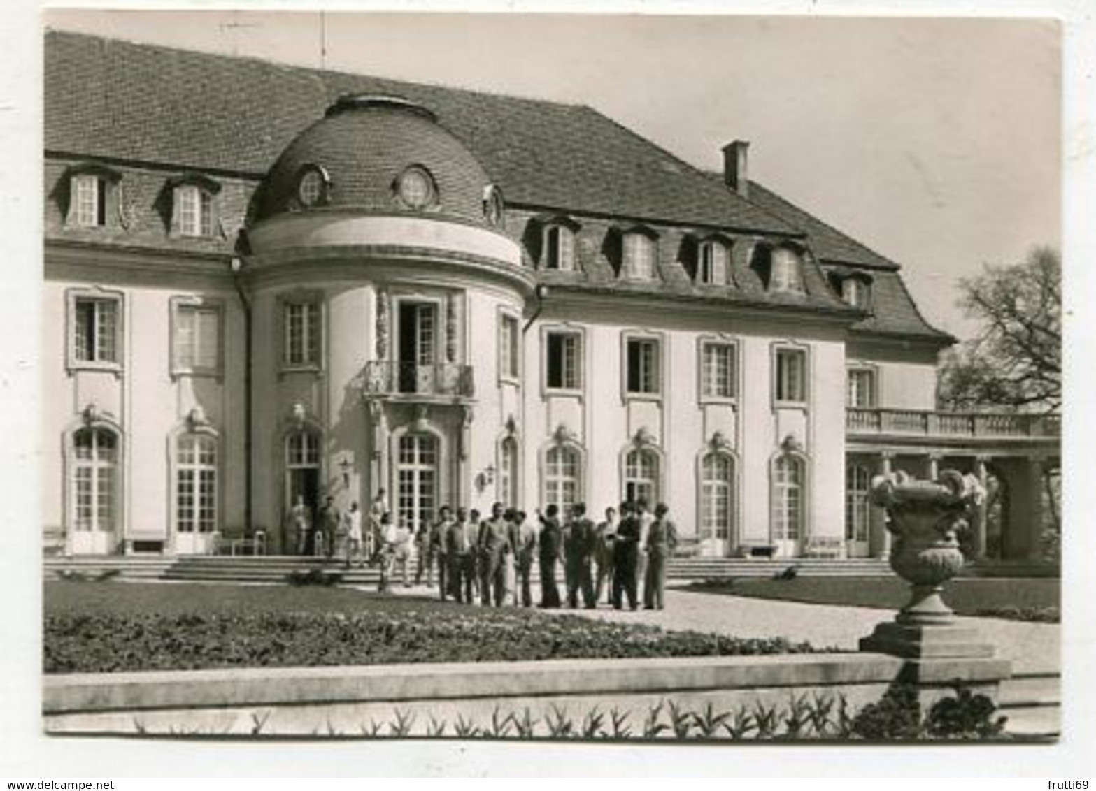 AK 101982 GERMANY - Berlin - Tegel - St. Stiftung F. Entwickelungsländer In Der Ehem- Borsig-Villa - Tegel