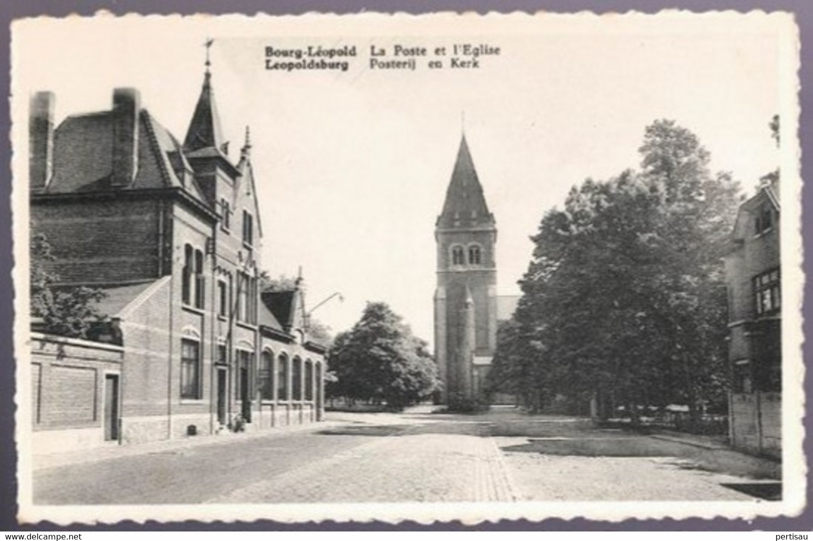 Kerk O-L-V Tenhemelopneming En Oude Posterijen - Leopoldsburg