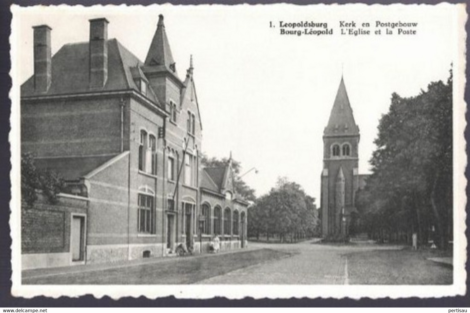 Kerk O-L-V Tenhemelopneming En Oude Posterijen - Leopoldsburg