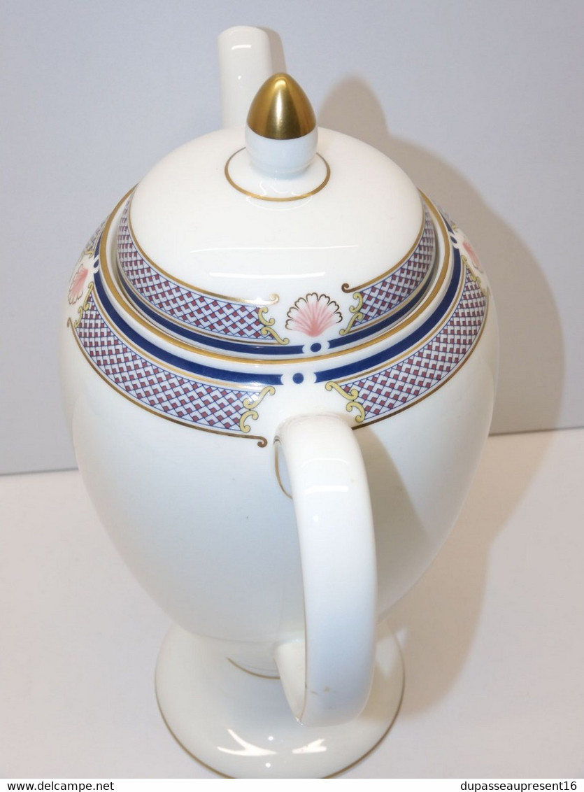 *ELEGANTE CAFETIERE VERSEUSE PORCELAINE WEDGWOOD Bone China Modèle WAVERLEY   E - Wedgwood