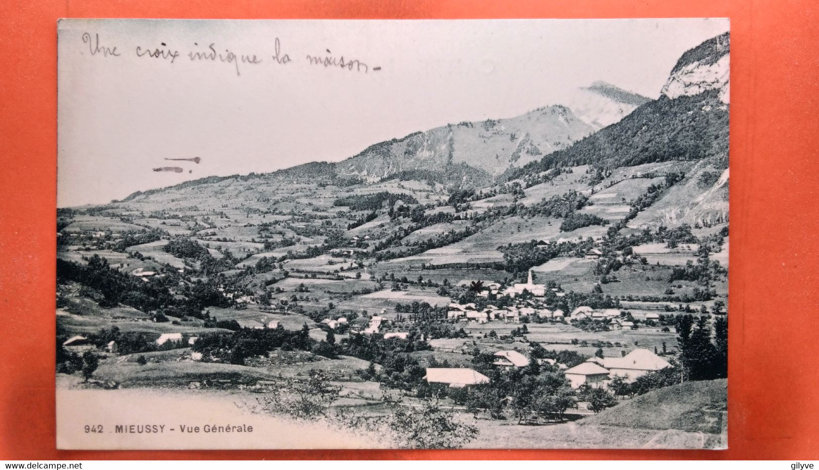 CPA (74) Mieussy.  Vue Générale   (W.2040) - Mieussy