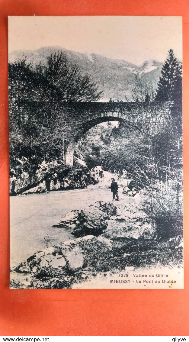 CPA (74) Mieussy. Le Pont Du Diable.   (W.2046) - Mieussy