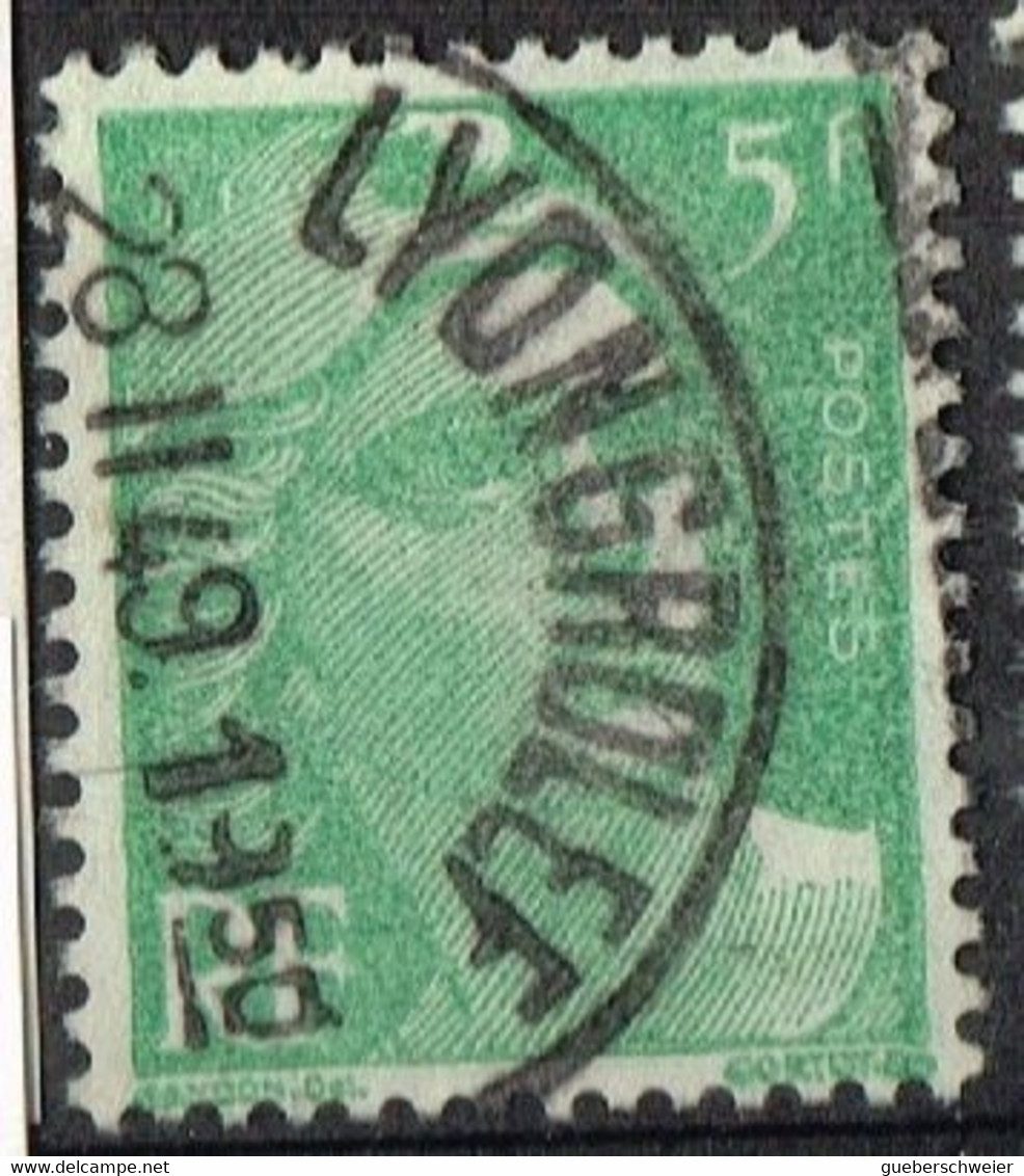 FR VAR 78 - FRANCE N° 809 Obl. Marianne De Gandon Variété Impression Défectueuse - Used Stamps