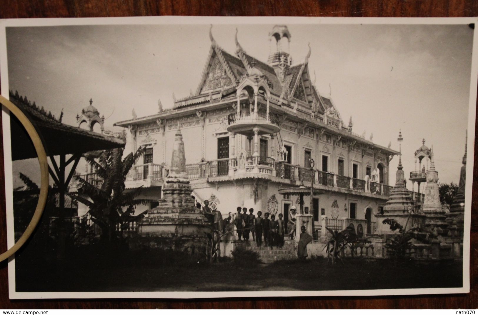 1933 Photo Originale Cambodge Pnom Penh Pagode Bonzes Indo Chine Indochina - Asia