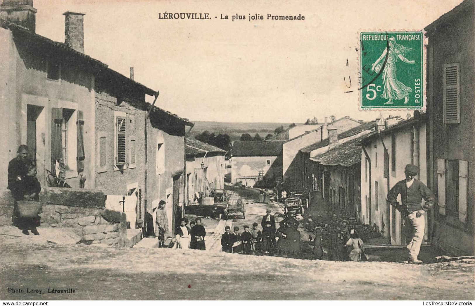 CPA Lérouville - La Plus Jolie Promenade - Photo Leroy - Animé - Lerouville