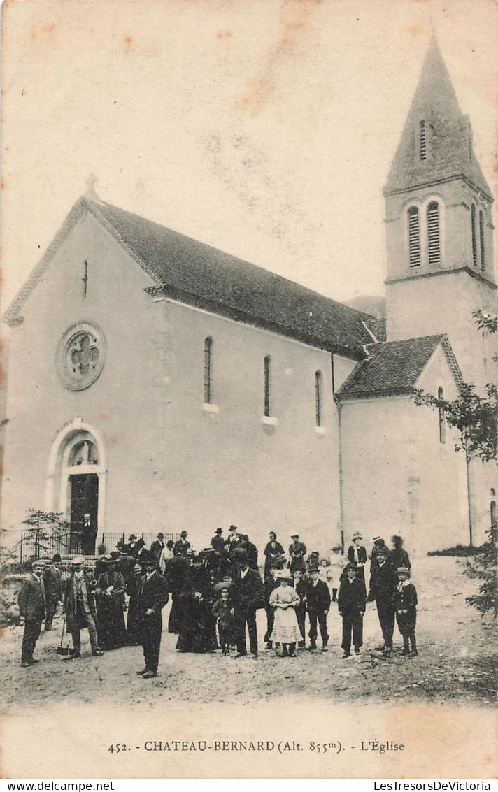 CPA Chateau Bernard - L'eglise - Courtin Edit - Animé - Andere & Zonder Classificatie