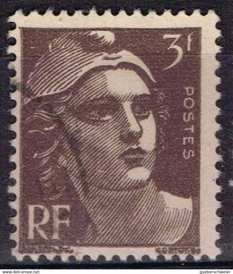 FR VAR 82 - FRANCE N° 715 Obl. Marianne De Gandon Variété Fond Ligné - Used Stamps