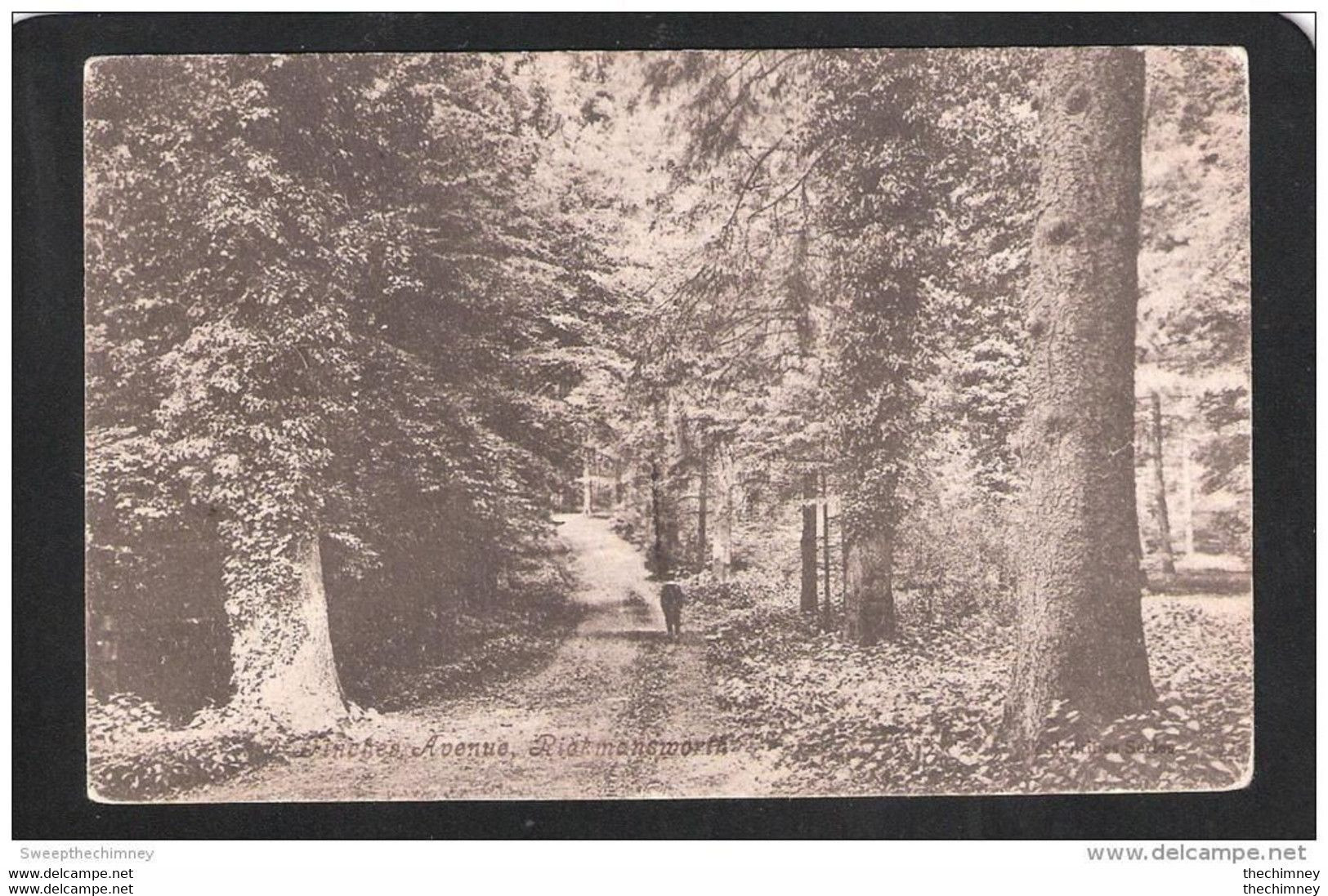 THREE DIFFERENT 1907 LONDON POSTMARKS ON A  Rickmansworth. Finch's Avenue POSTCARD POSTAL HISTORY - Marcofilia