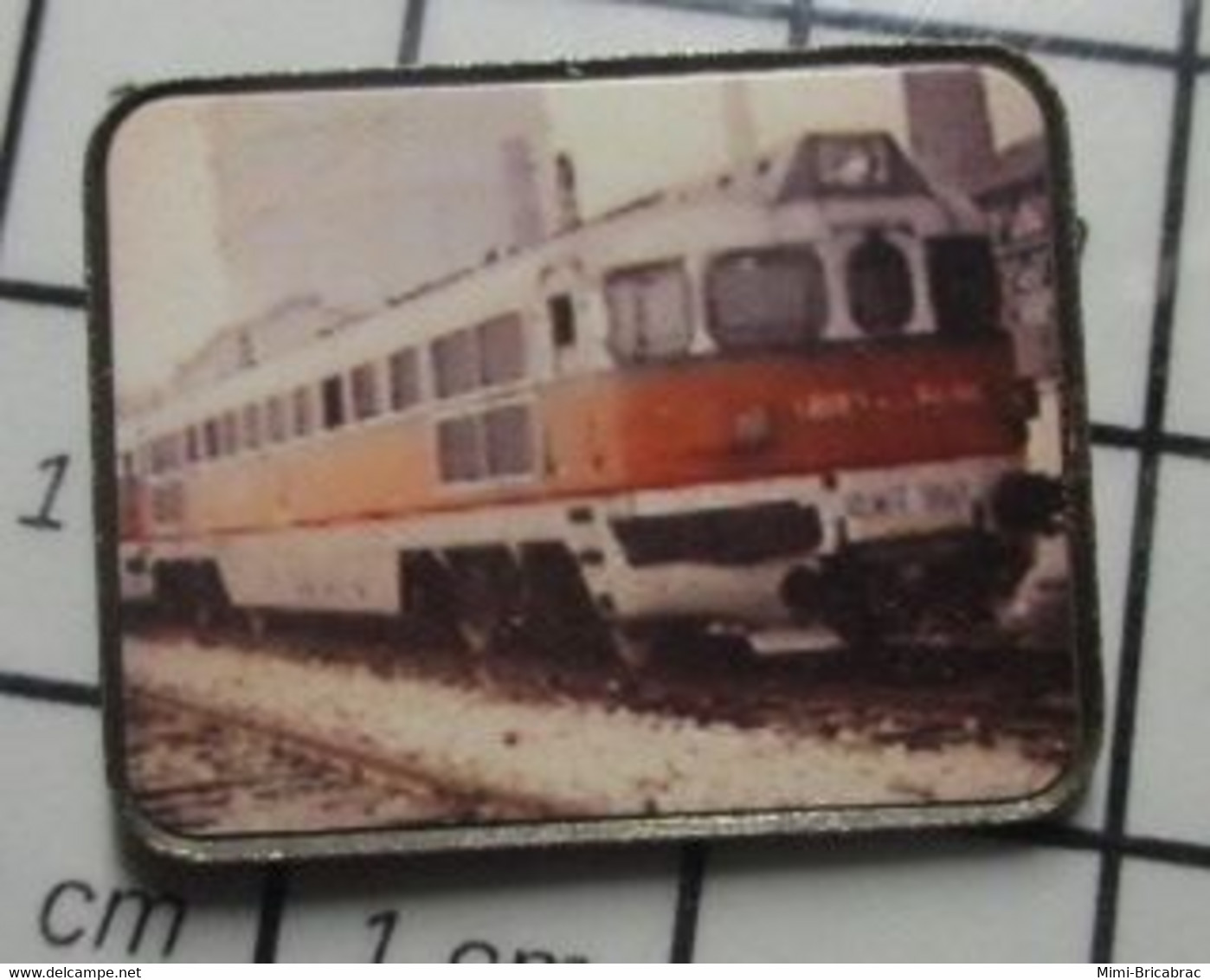 410a Pin's Pins / Beau Et Rare / TRANSPORTS / LOCOMOTIVE A IDENTIFIER PHOTO COULEUR - Transports