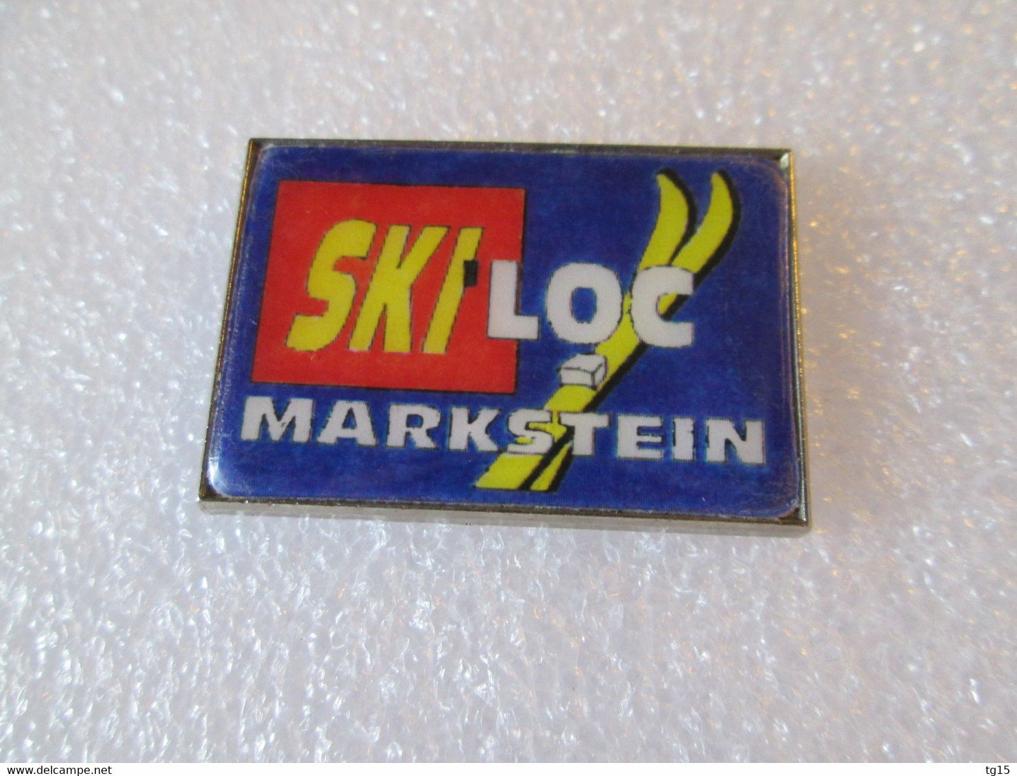 PIN'S    SKI  LOC  MARKSTEIN - Sports D'hiver