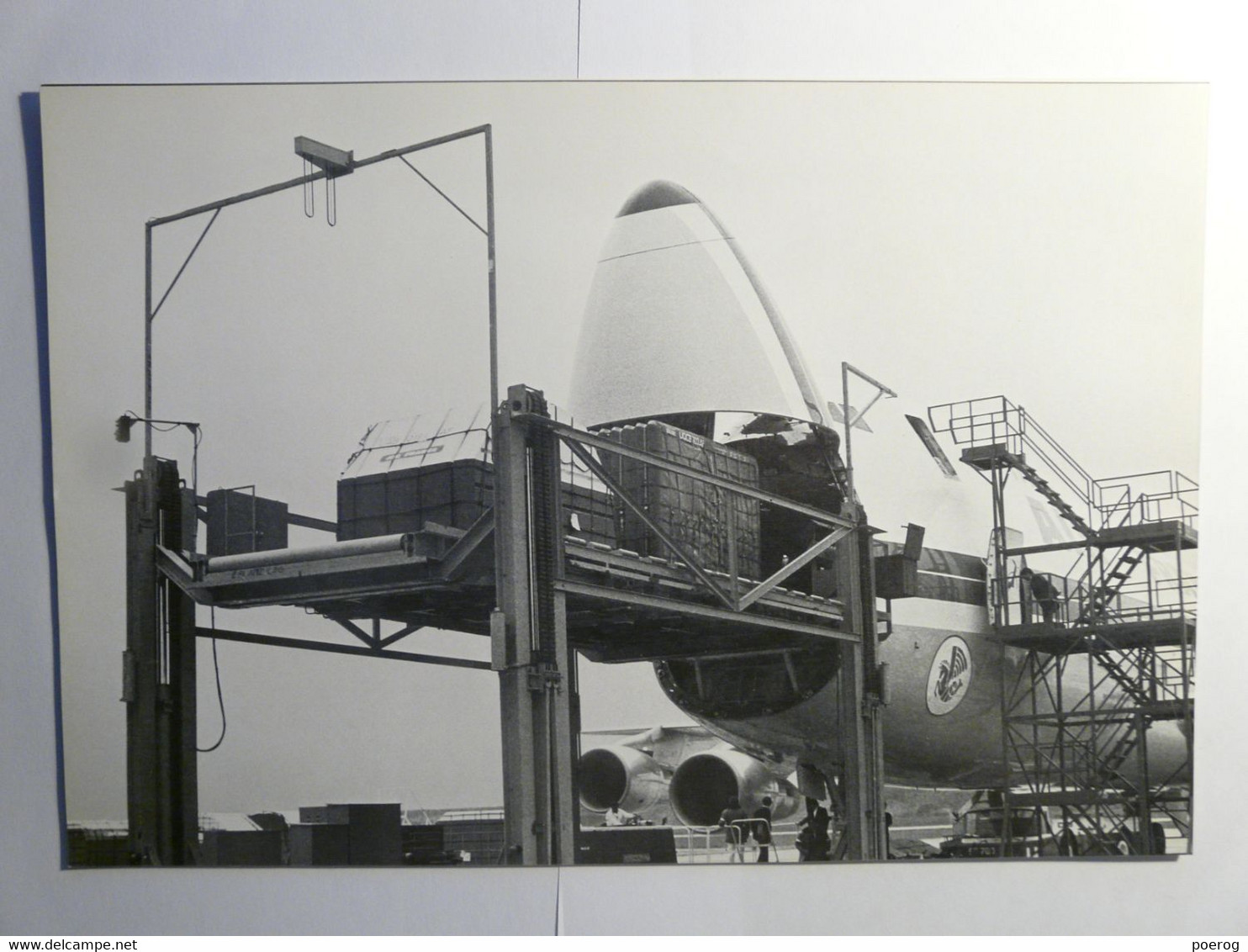 8 PHOTOS AVIONS AIR FRANCE DANS LEUR ENVELOPPE - SERVICE INFORMATION 1974 - CONCORDE BOEING 747 AIRBUS A300 CARAVELLE - Avions