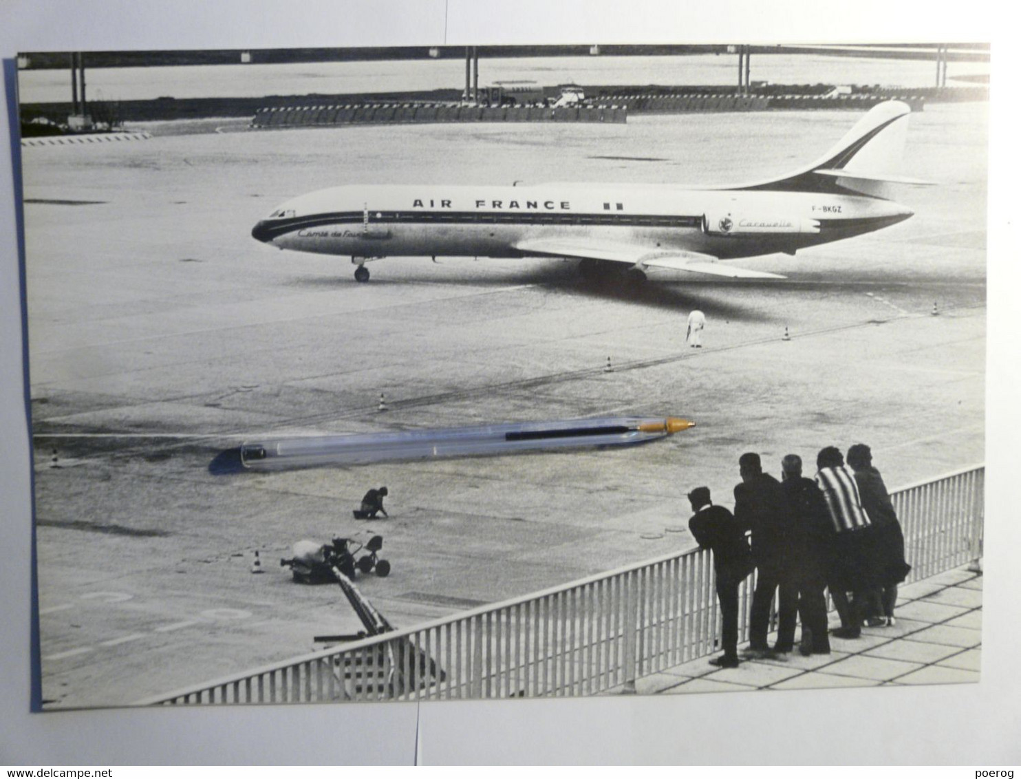 8 PHOTOS AVIONS AIR FRANCE DANS LEUR ENVELOPPE - SERVICE INFORMATION 1974 - CONCORDE BOEING 747 AIRBUS A300 CARAVELLE