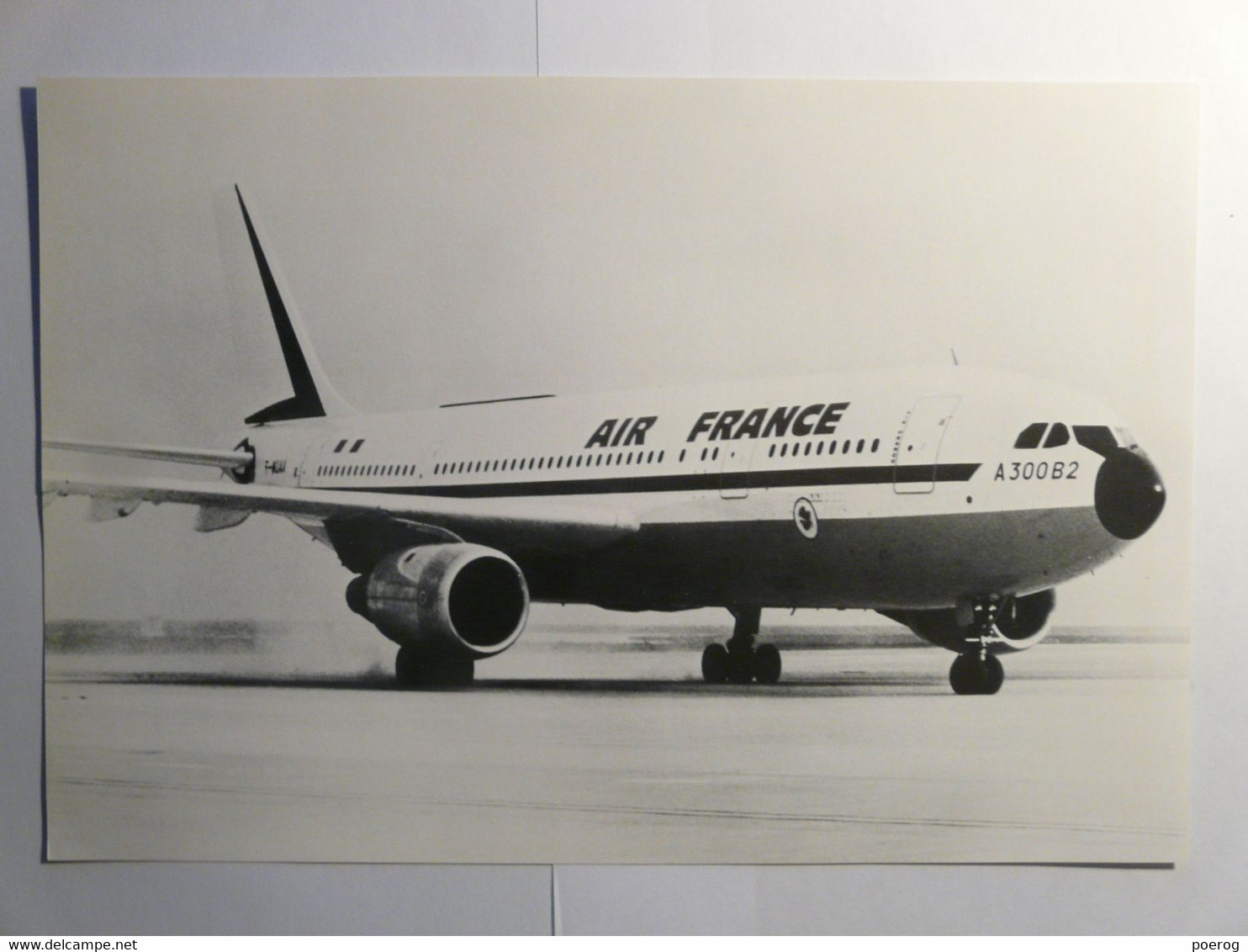 8 PHOTOS AVIONS AIR FRANCE DANS LEUR ENVELOPPE - SERVICE INFORMATION 1974 - CONCORDE BOEING 747 AIRBUS A300 CARAVELLE