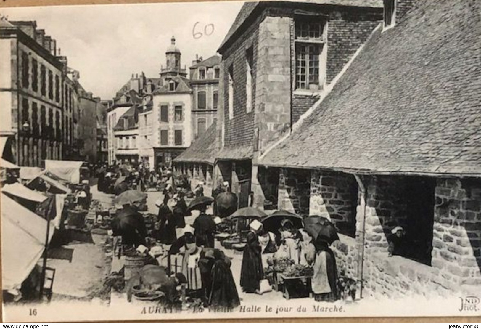 16 Auray En Vieille Halle Le Jour Du Marché - Auray