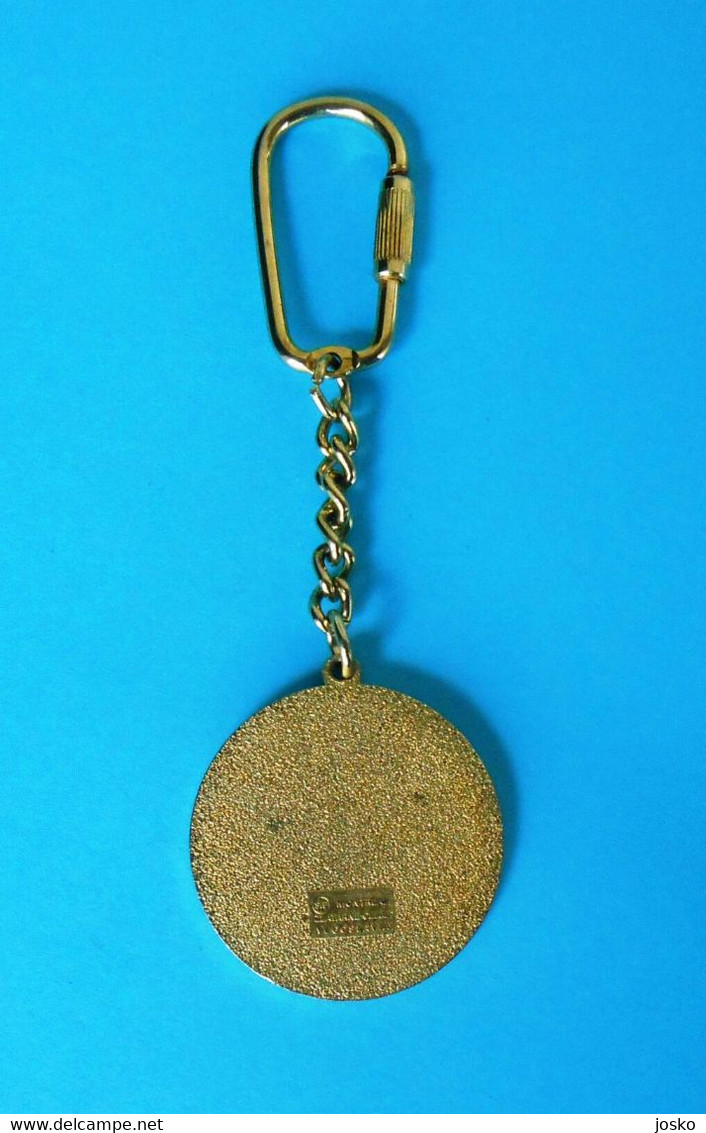 YUGOSLAV NOC For SUMMER OLYMPIC GAMES MONTREAL 1976 CANADA - Vintage Keychain * Olympiade Olympia Jeux Olympiques - Habillement, Souvenirs & Autres