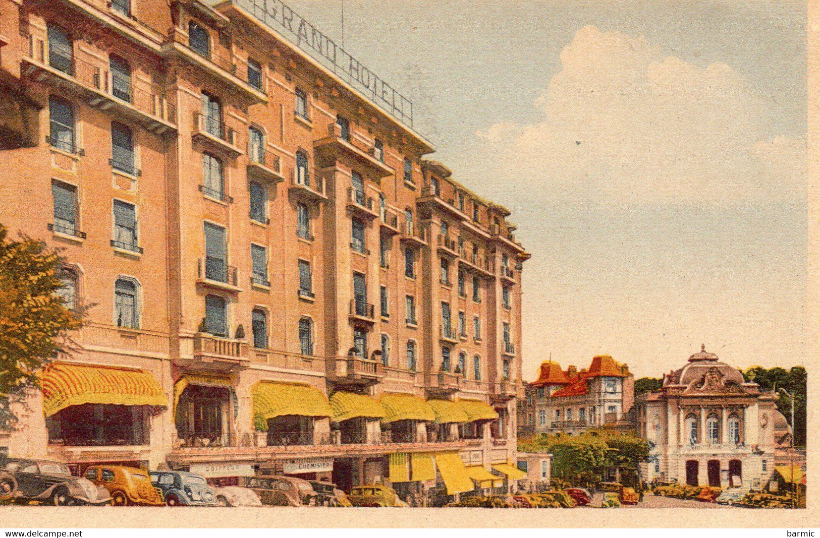 CHATEL GUYON, LE GRAND HOTEL ET LE THEATRE, VOITURES COULEUR  REF 5188 - Santé