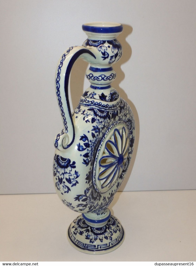 *VASE CERAMIQUE BOCH modèle AMSTERDAM BLEU/BLANC COLLECTION DECO XXe   E