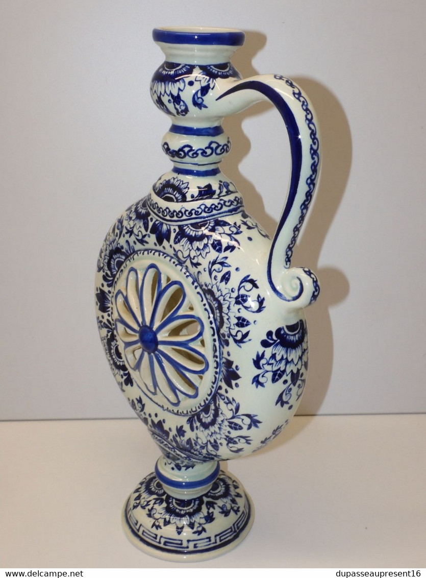 *VASE CERAMIQUE BOCH modèle AMSTERDAM BLEU/BLANC COLLECTION DECO XXe   E