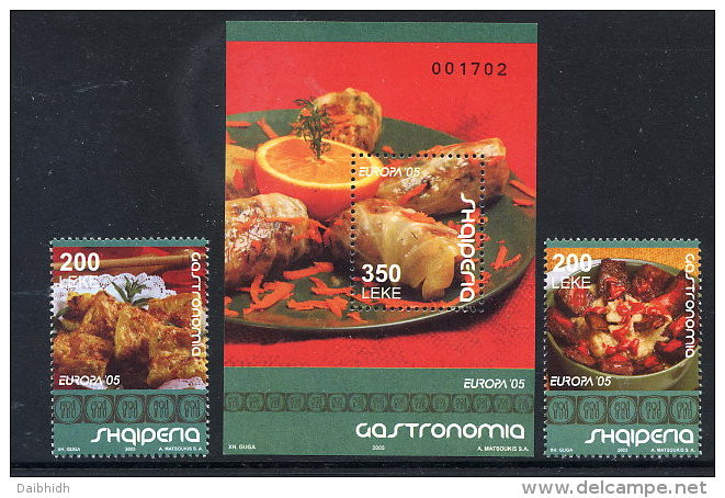 ALBANIA 2005 Europa: Gastronomy 2 Stamps + Block MNH / **.  Michel 3048-49, Block 158 - Albanië