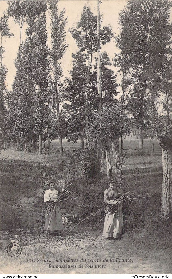 CPA Thème - Agriculture - Scènes Champêtres Du Centre De La France - Ramasseuses De Bois Mort - Grand Bazar Tours - Andere & Zonder Classificatie