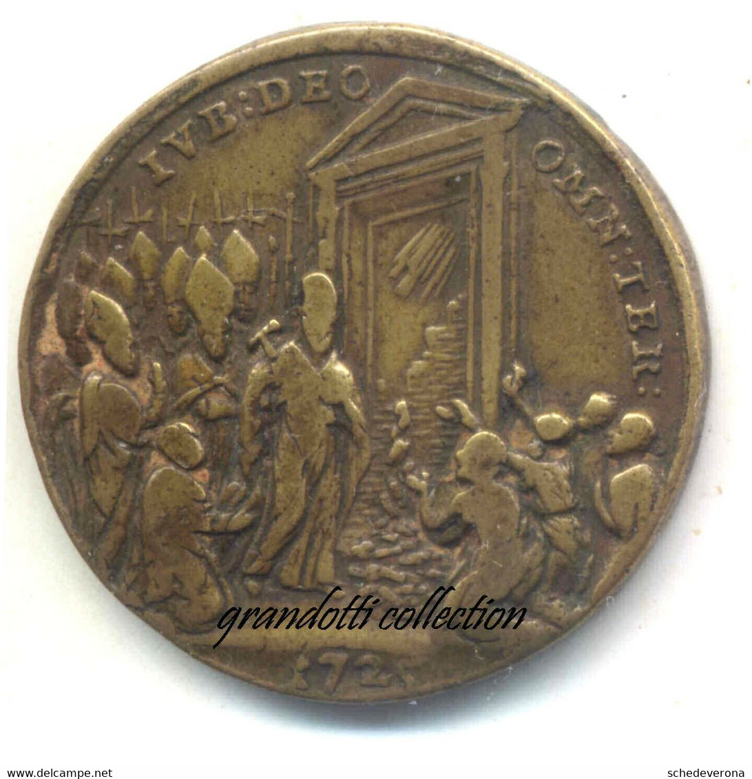 BENEDETTO XIII SAN PIETRO APOSTOLO MEDAGLIA GIUBILEO 1725 - Monarquía/ Nobleza