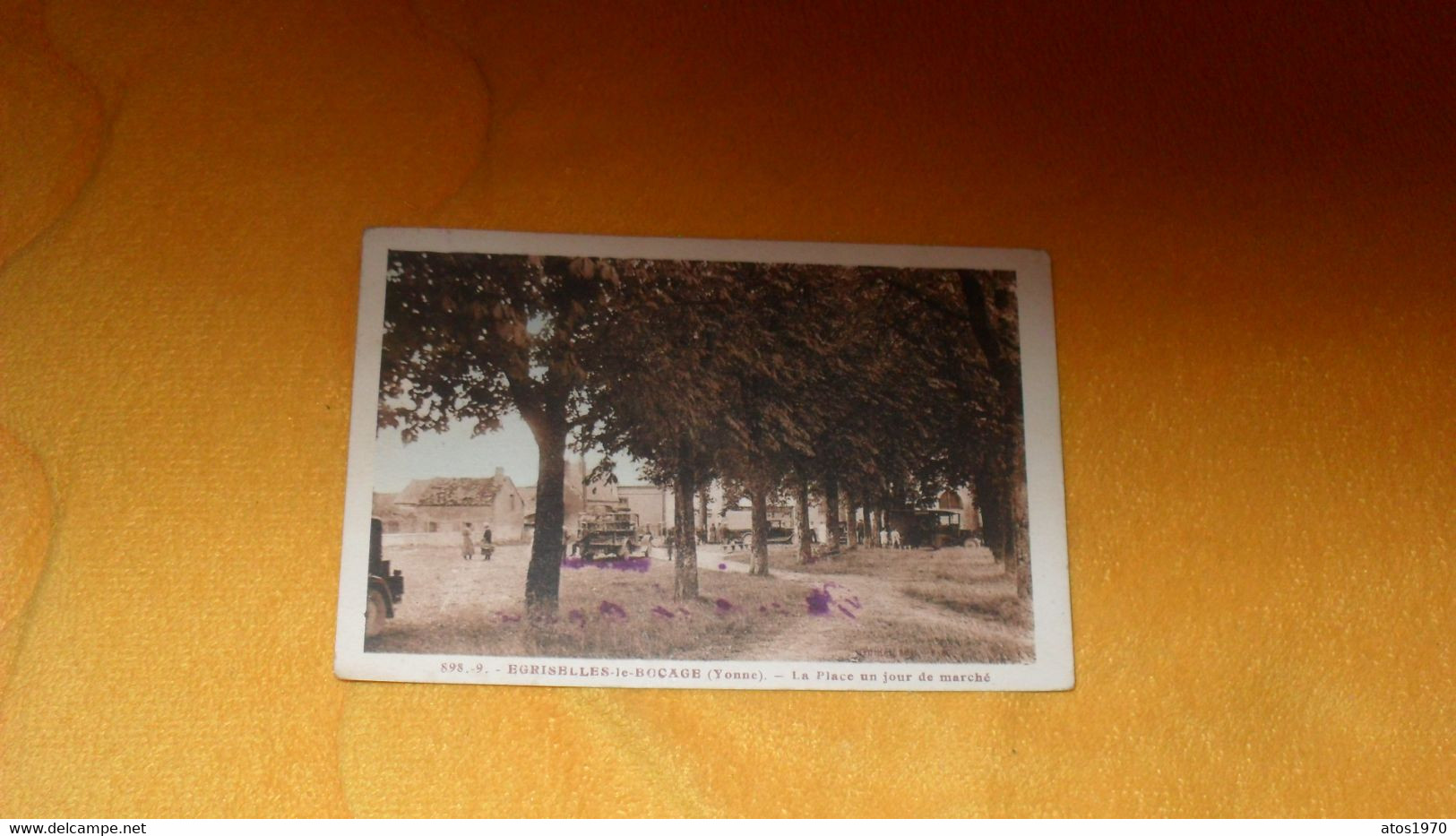 CARTE POSTALE ANCIENNE CIRCULEE DE 1939../ EGRISELLES LE BOCAGE YONNE.- LA PLACE UN JOUR DE MARCHE..CACHET + TIMBRE - Egriselles Le Bocage