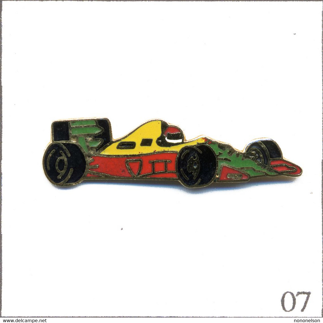 Pin's Automobile - Course / Formule 1 Benetton. Estampillé Béraudy/Vaure. EGF. T905-07 - F1