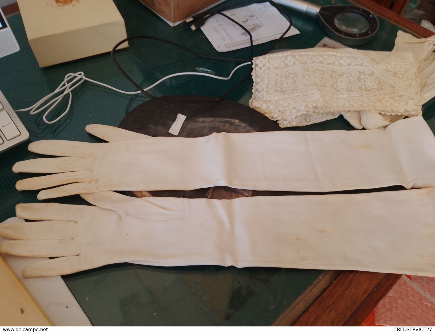 50  //GANTS FINS MONTANTS ANCIENS  A BOUTONS PRESSION  POUR ENFANT - Other & Unclassified