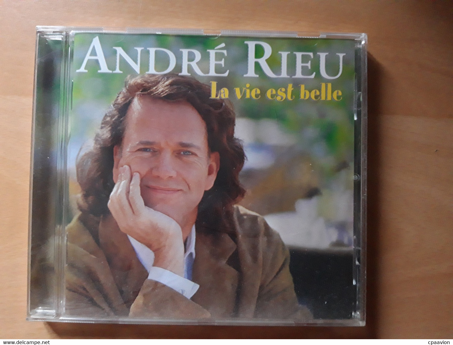 ANDRE RIEU; La Vie Est Belle - Instrumental