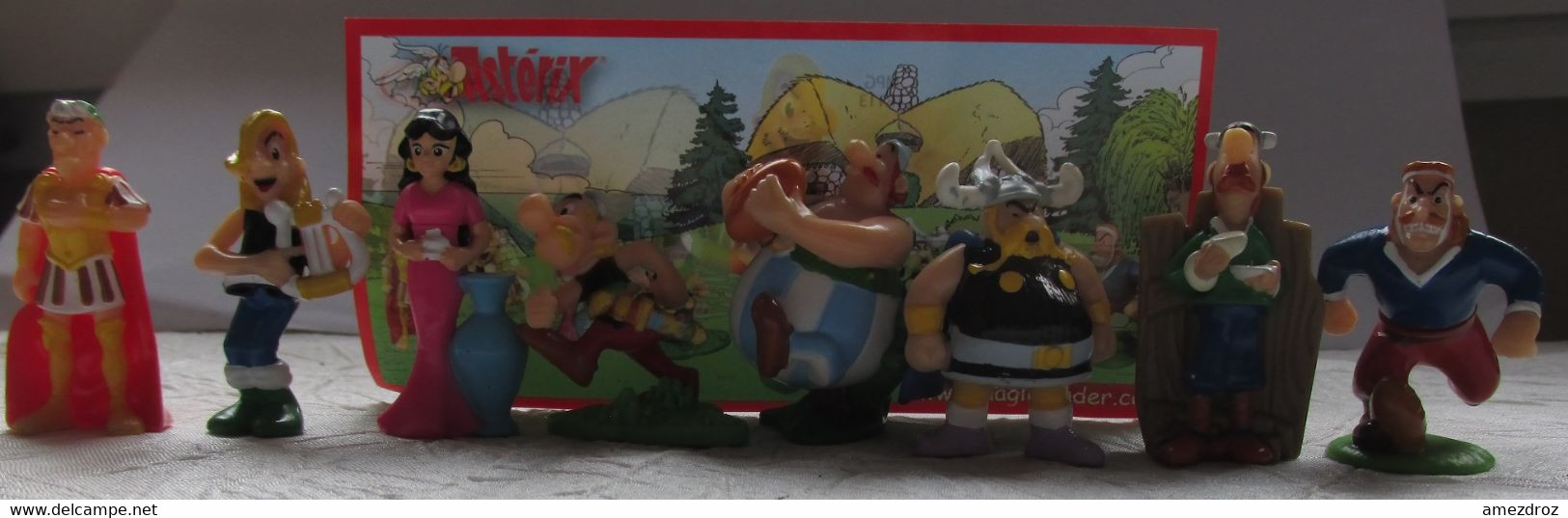 Kinder 2012-2013 N° TR 110-117  Astérix Et Obélix Au Service De Sa Majesté Complet Et 1 Bpz (K1) - Cartoons