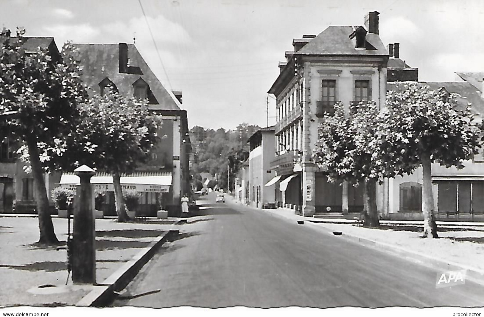 TOURNAY ( 65 ) -  Avenue De La Gare  ( C.P.S.M. , Pt - Ft ) - Tournay