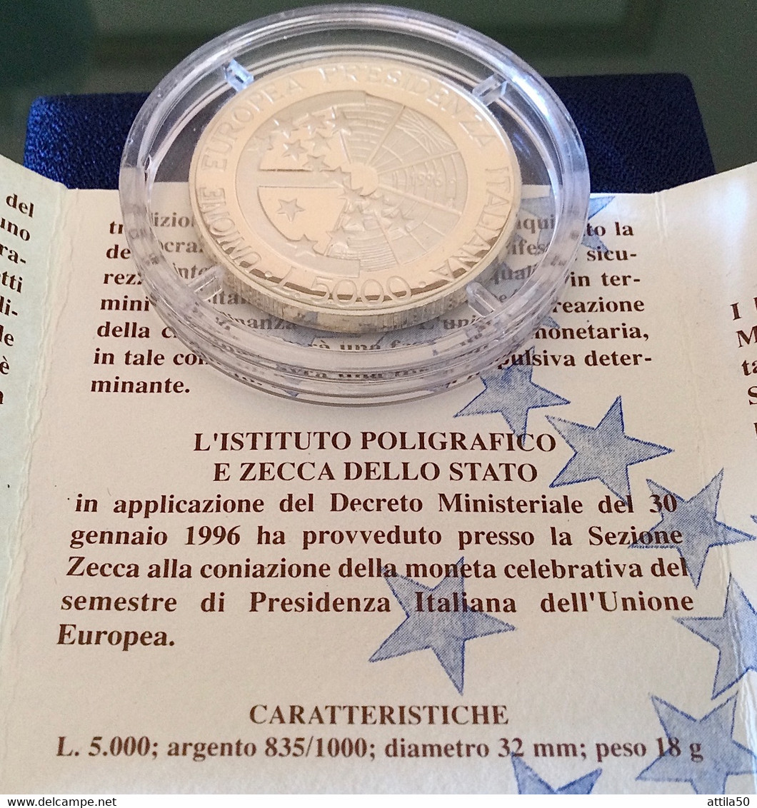 IPZS - UE Semestre Presidenza Italia Lire 5000 - Gr.18 Diametro Mm.32  Anno 1996 CON ASTUCCIO Originale - 5 000 Lire