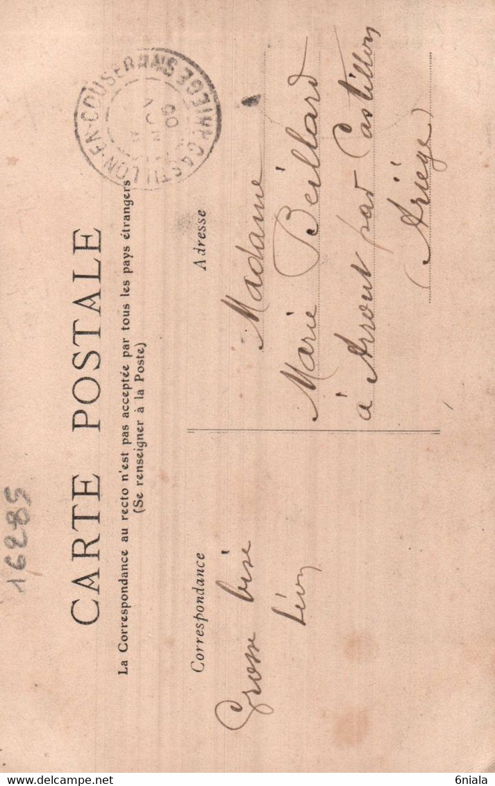 16285  FACTEUR PTT  COSTUME Et Boite Courrier Facteur  Fleur D 'Etrennes  ( 2 Scans ) - Poste & Facteurs