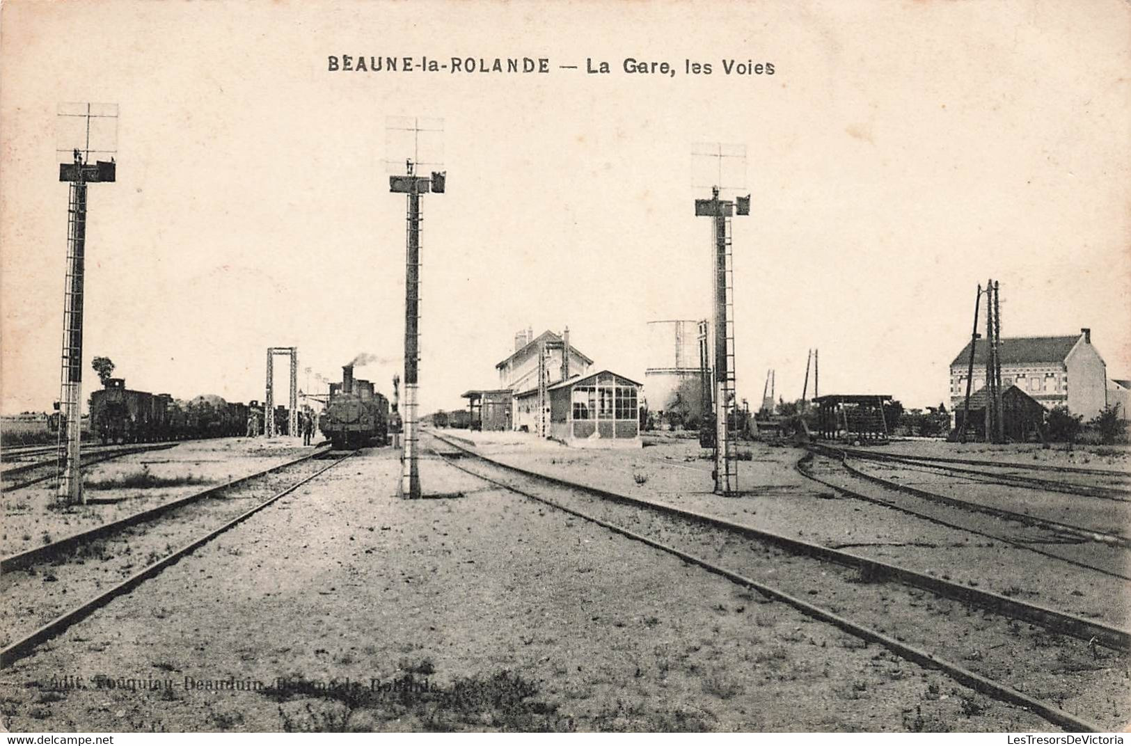 CPA Beaune La Rolande - La Gare Les Voies - Chemin De Fer - Train En Gare - Beaune-la-Rolande