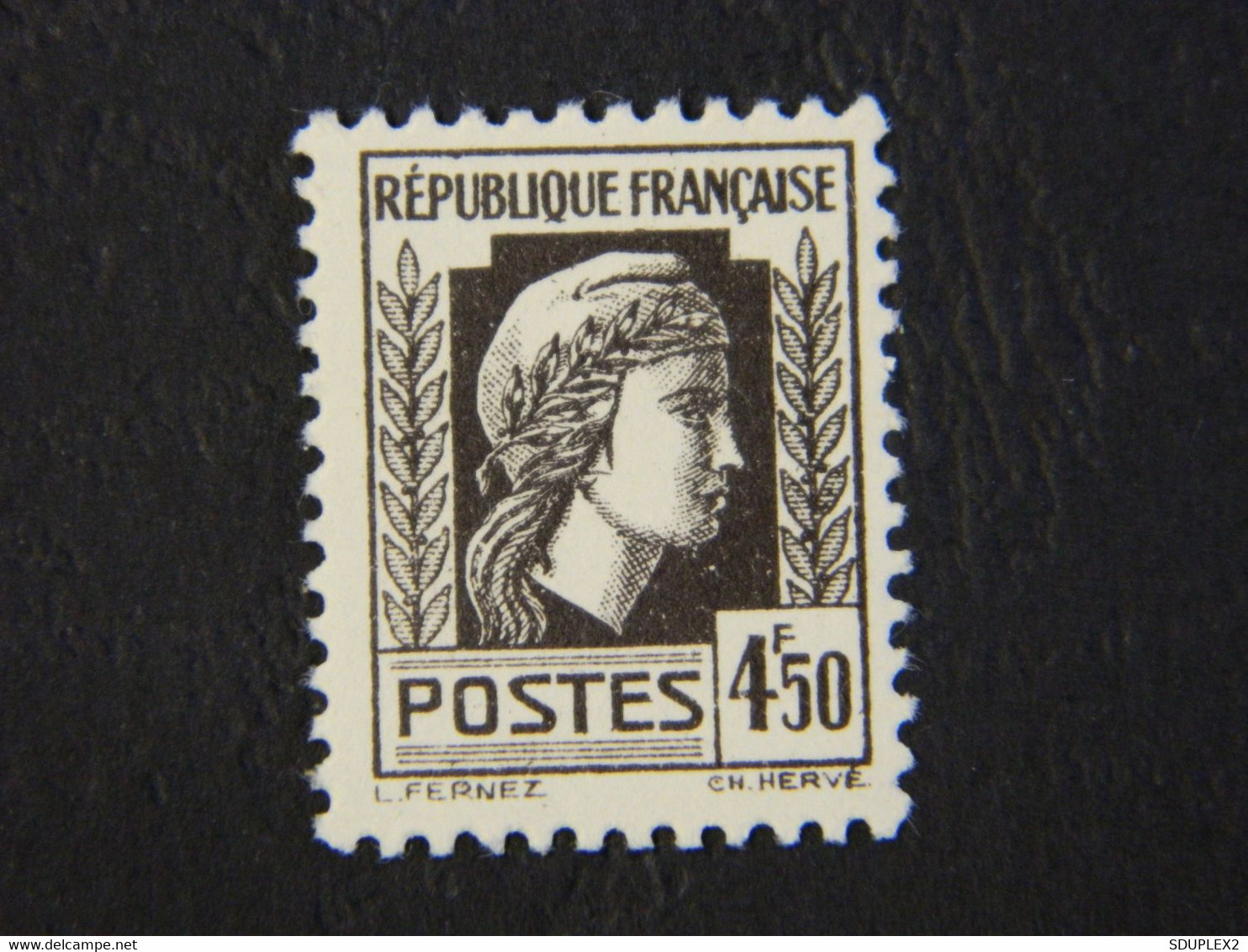 République Française Postes 4 F 50 Dentelé Série D'Alger Y&T 644 Noir Neuf Non Oblitéré - 1944 Hahn Und Marianne D'Alger